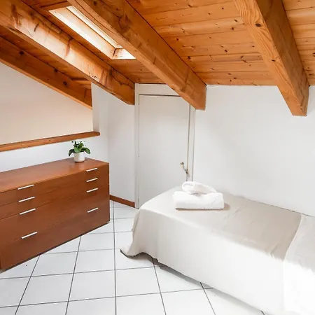 Casa Margot Lägenhet Asti