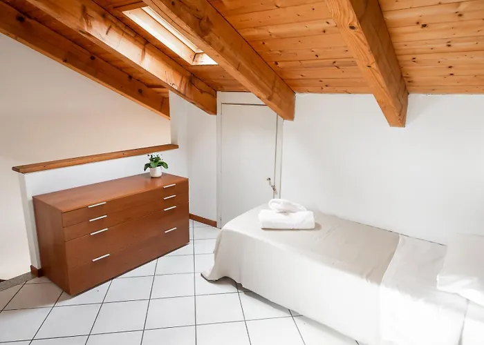 Casa Margot アパート アスティ